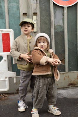 kids-fashion-editorial-berlin-outdoor-winter-look.jpg 