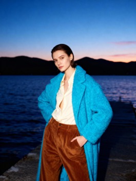 Mixed reality. Ai meets fashion photography 